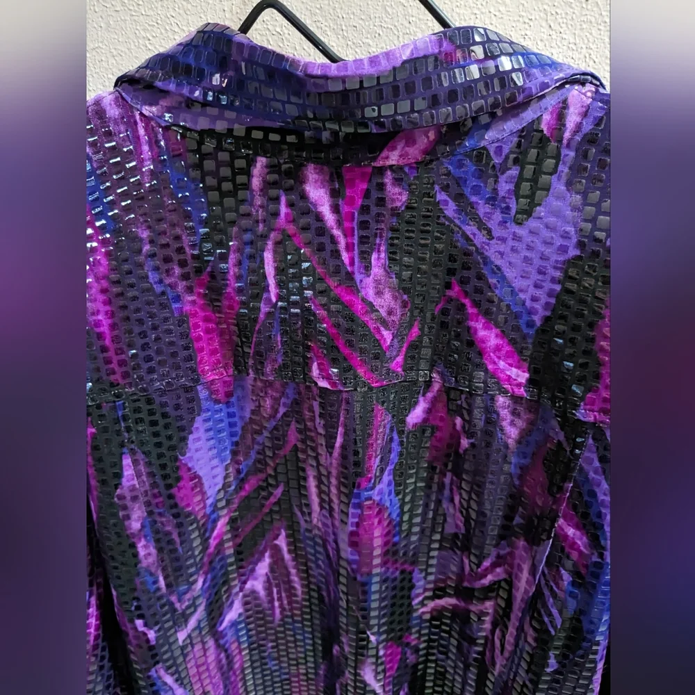 Notations, NWOT, Women's, Button Front, Lightweight, Shimmering Shacket, Size 3X - Picture 3 of 10